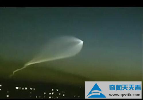 新疆ufo事件悬停5小时