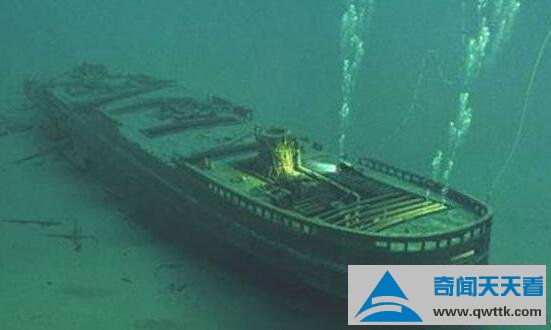 鄱阳湖魔鬼三角