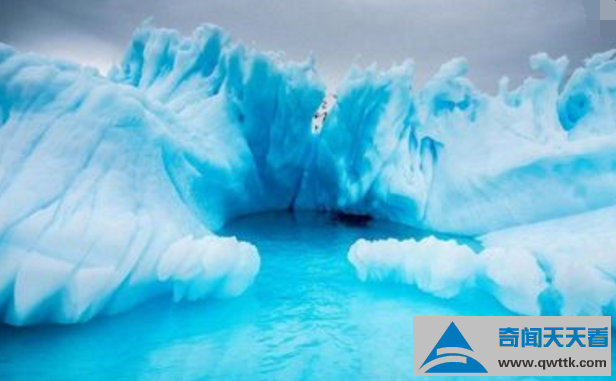 南极卫星拍到地下城市